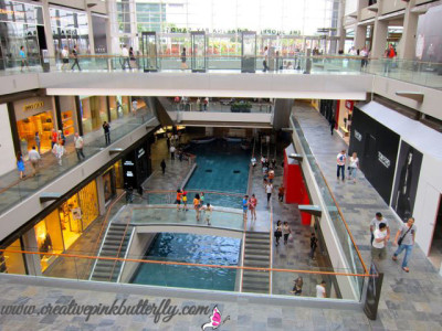 Bay Sands Shopping Mall Singapore