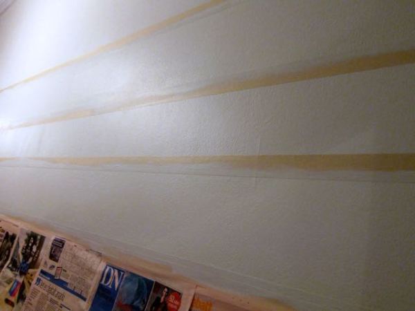 How To Paint Stripes on a Wall - 07