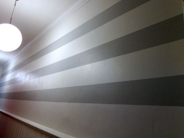 How To Paint Stripes on a Wall - 13
